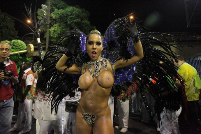 Andrea Martins Brazili Carnival Nude