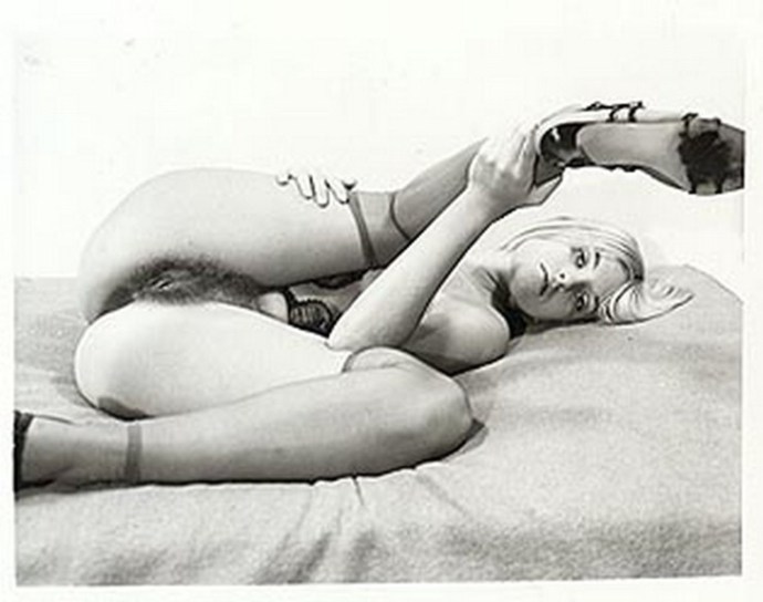 Lesbian hermaphrodites retro