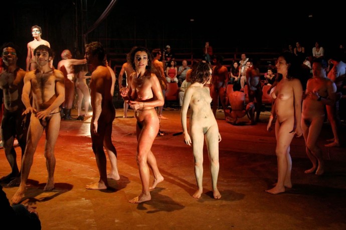 Theatrical actresses nude