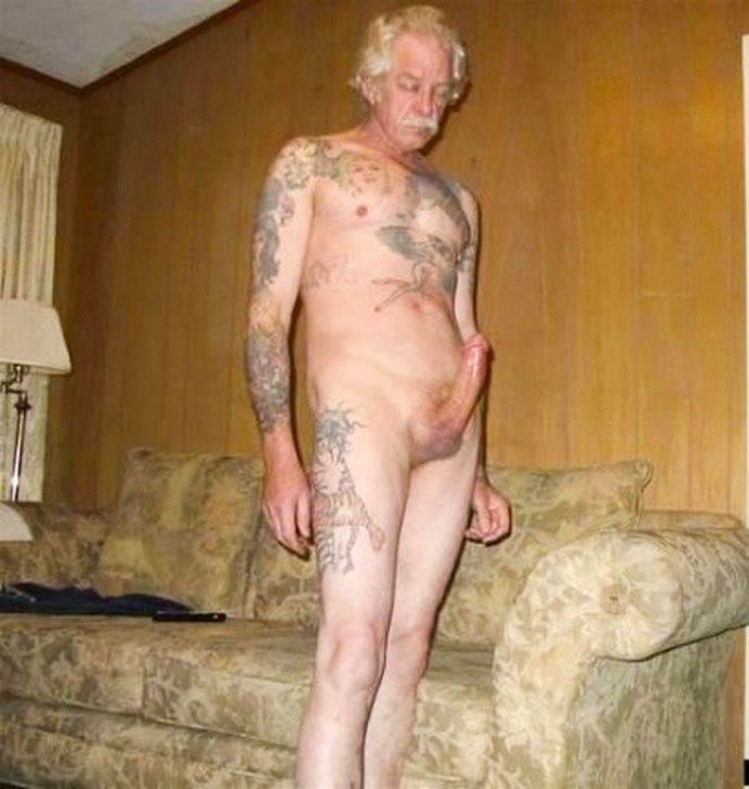Beauty fucks with a bum