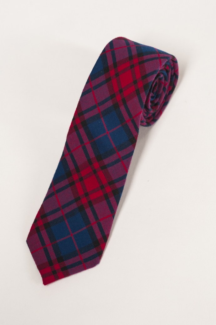Scottish tie female