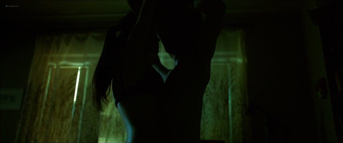 Photo naked Natasha Petrovich