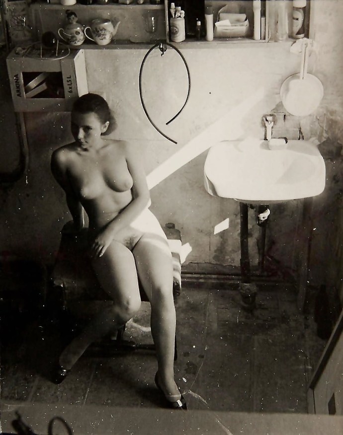 Soviet women in the style of nude