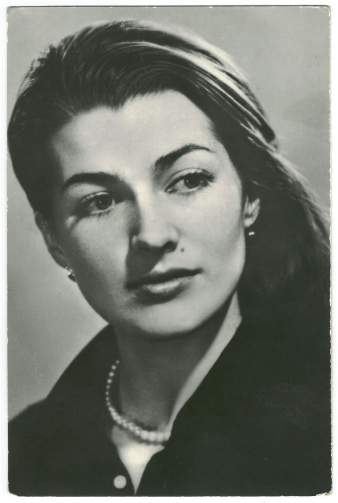 Galina Loginova and Mila Yovovich