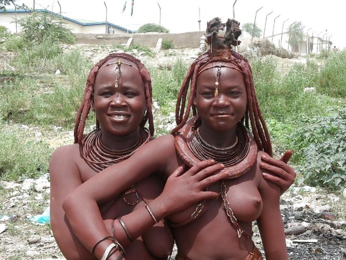 Khimba woman Nude