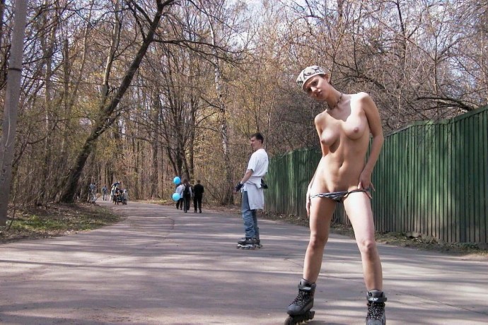 Girls run naked