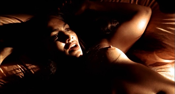 Jennifer Lopez nude in films