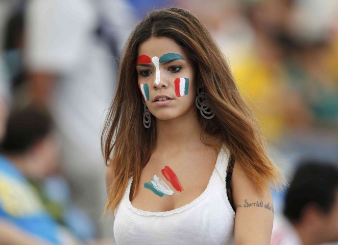 Fans of the Albanian national team