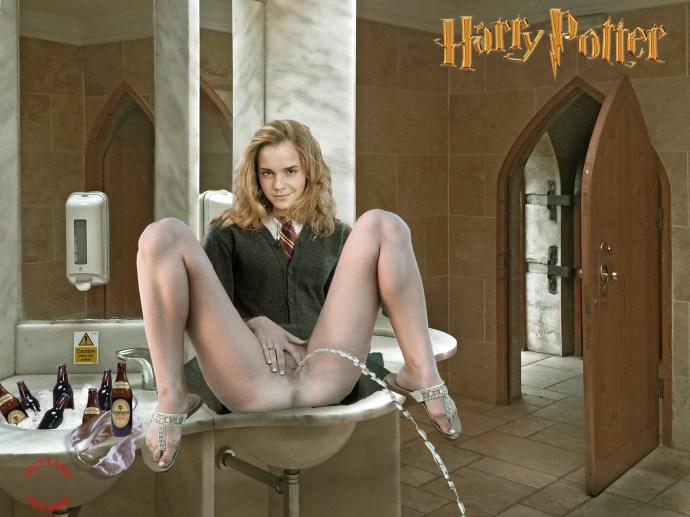 Naked pussy Emma Watson