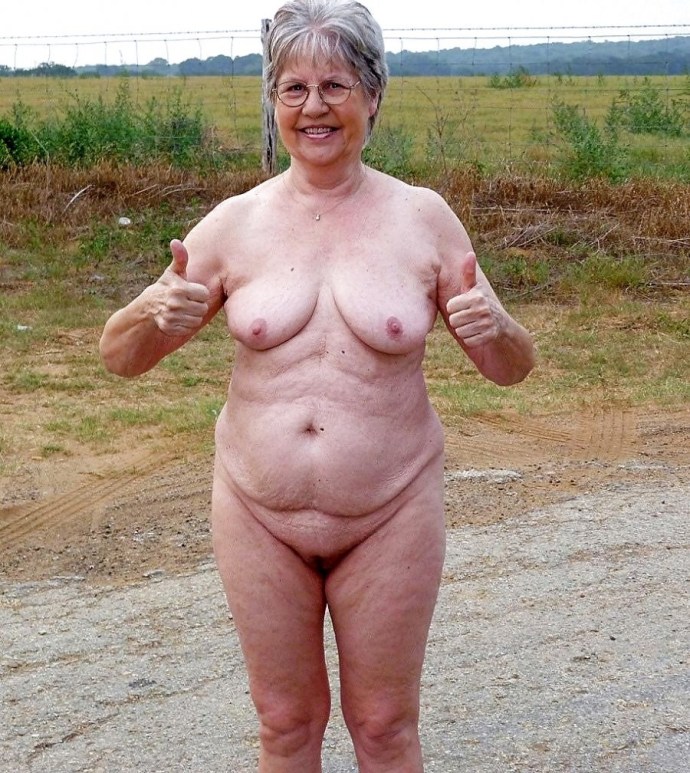Naked mature women in full height