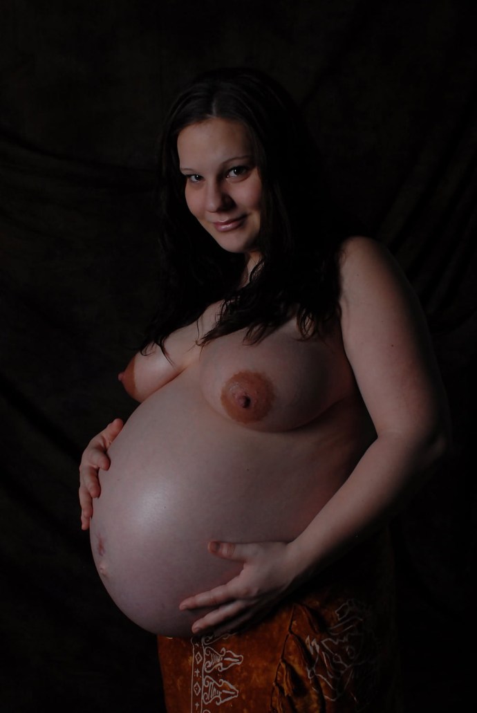 Naked mature pregnant women