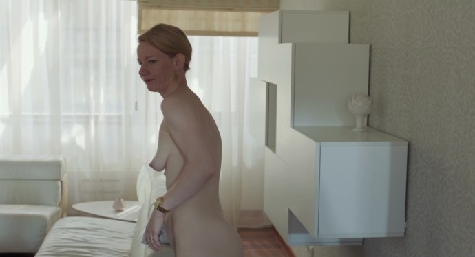 Tony Erdmann / Toni Erdmann, 2016 Nude