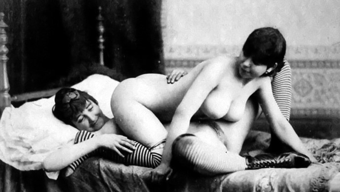 Naked women in the past