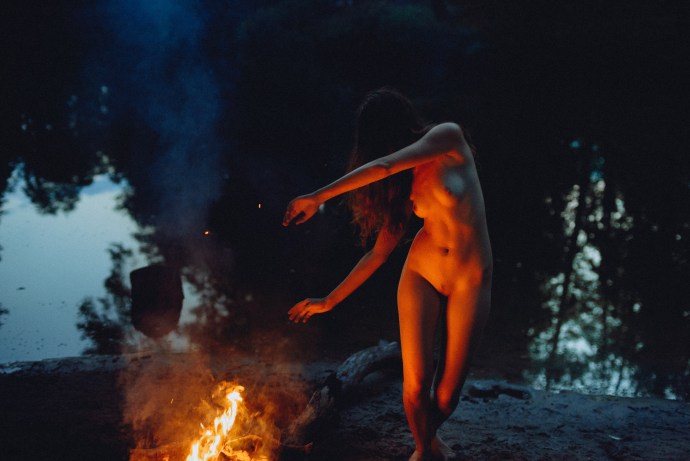 Nude photo shoot in the style of Ivan Kupala
