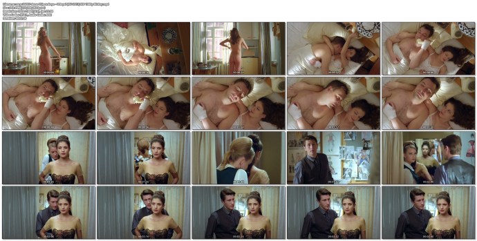 Eva Green Camelot bed stage