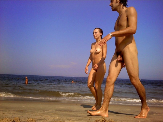 Girls nudist with guys