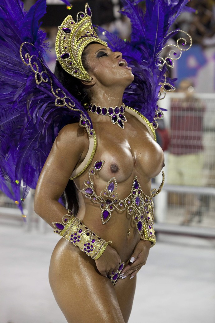 Viviana Castro Carnival