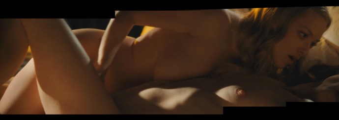 Actress Amanda Saifred Naked