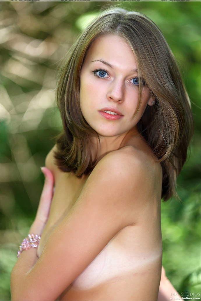 Erotic photos Alexandra D