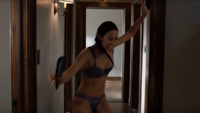 Fiona Gallager in underwear