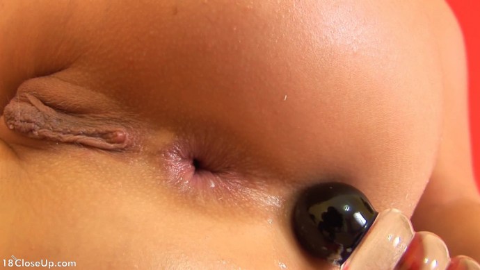 Kelsi Monroe anal hole