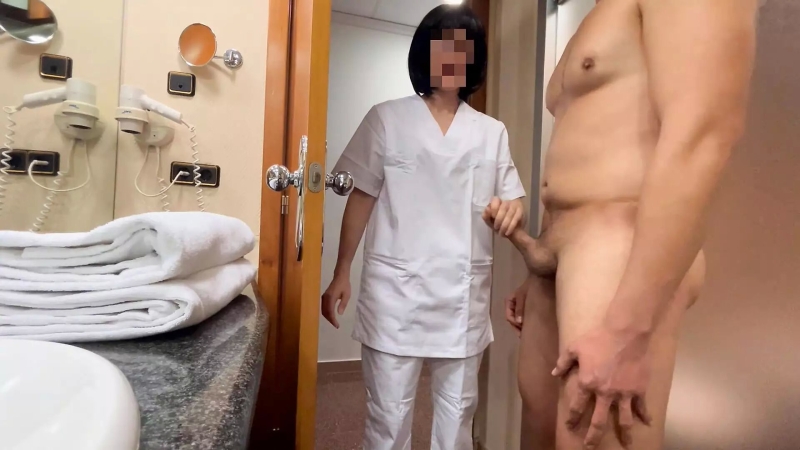 The maid found behind the jerk