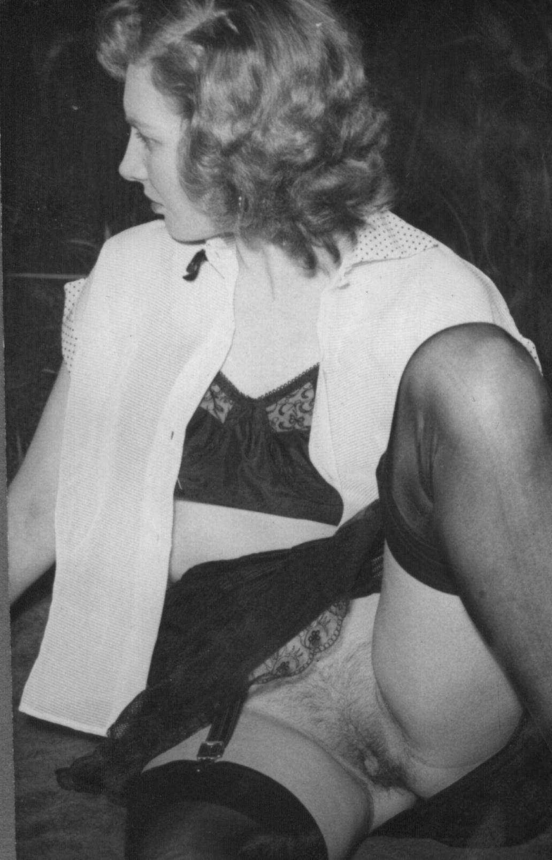 Hairy retro panties