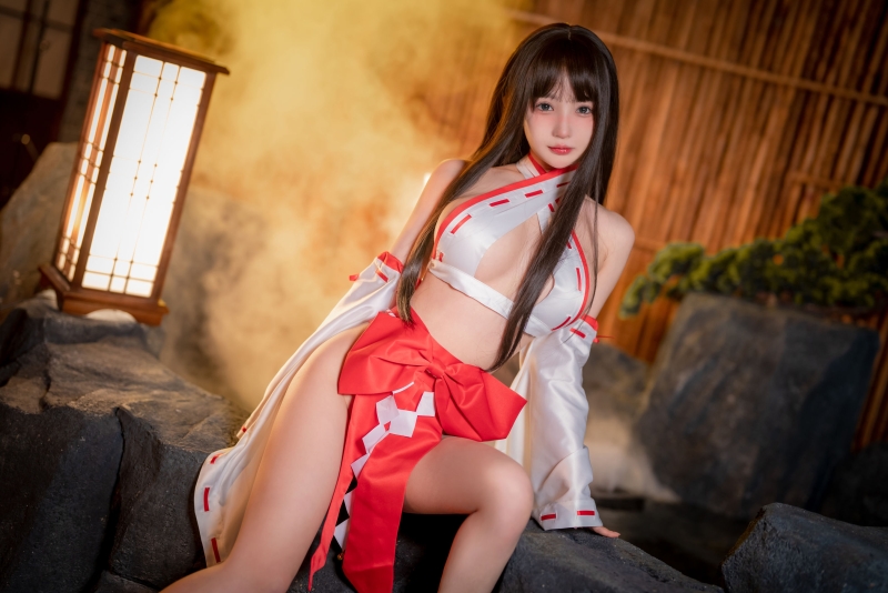 Asian cosplay