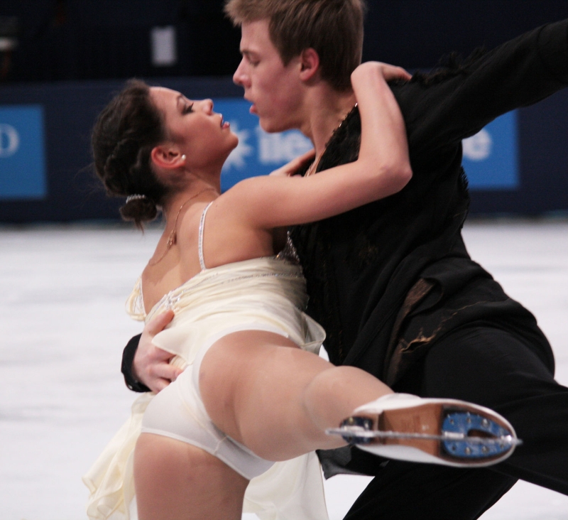 Elena Ilyinsky skater