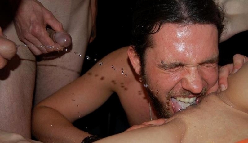 Her husband is hung in the mouth with his wife