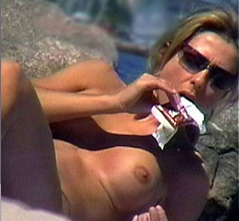 Jennifer Aniston Nude