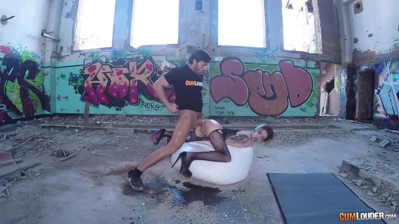 Boys fuck on an abandon